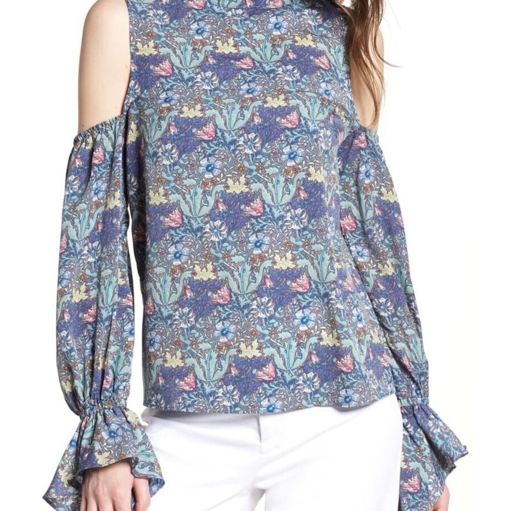 bishop + young Floral Cold Shoulder Blouse - Blue and Pink